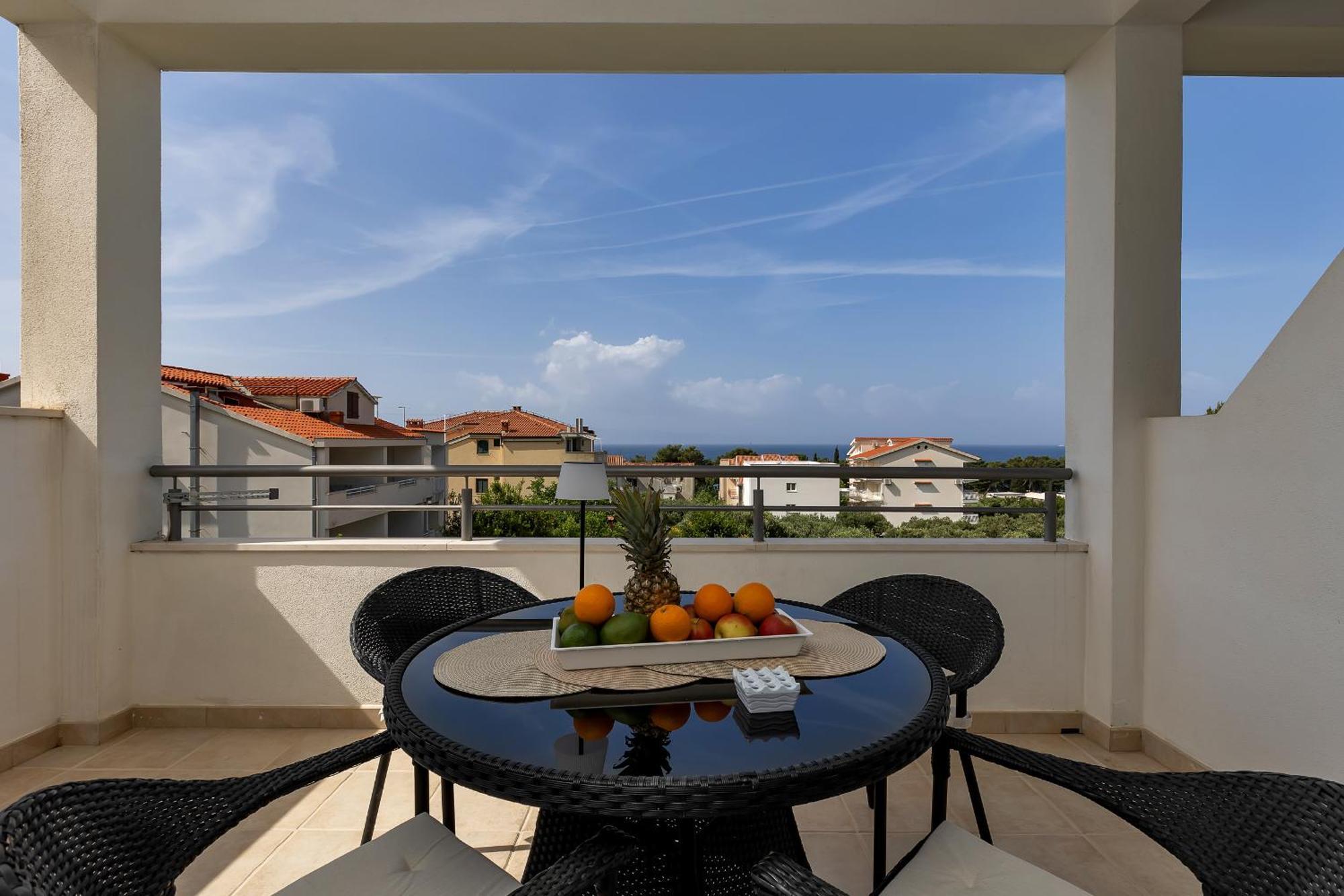 Villa Mare Tučepi Exterior foto